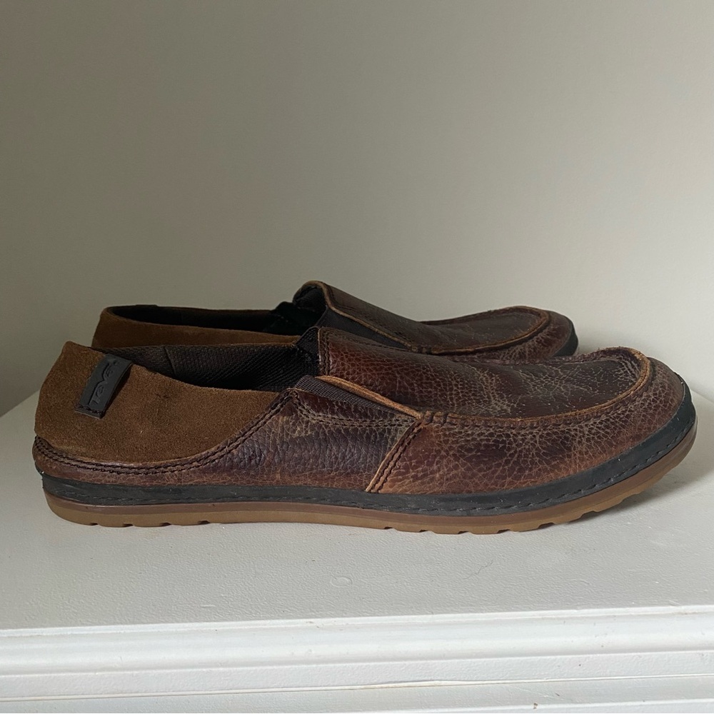 Teva Loafers Men’s Sz 10.5 Clifton Creek Brown Leather Moc Toe Slip On 1003517